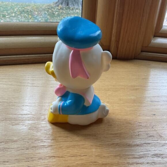 1984 Disney Plastic Squeaker Baby Donald Duck Vintage - Picture 5 of 7